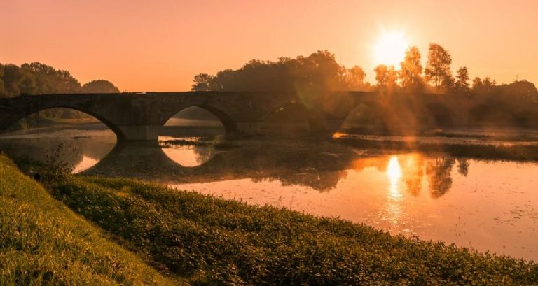 A pesca sul fiume Arno